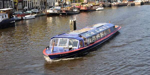 tickets-rondvaartboot-amsterdam-boothuur